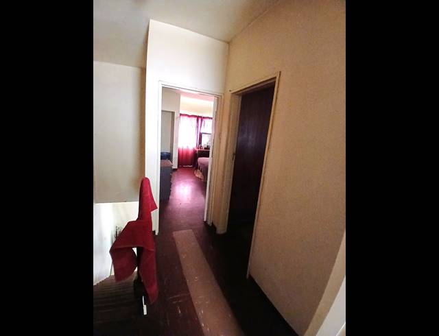 2 BEDROOM DUPLEX FOR SALE IN SIDWELL
